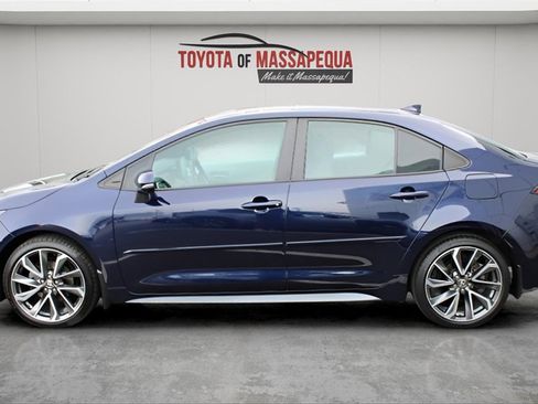 Certified 2022 Toyota Corolla SE image 2