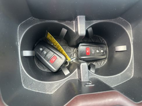 Used 2024 Toyota RAV4 Limited w/ Advanced Technology Package AWD/4WD image 7