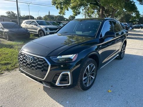 Used 2023 Audi Q5 2.0T Premium Plus w/ Premium Plus Package AWD/4WD image 2