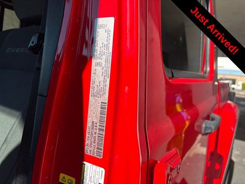 Used 2023 Jeep Gladiator Overland image 5