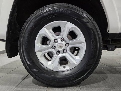 Used 2020 Toyota 4Runner SR5 Premium image 25