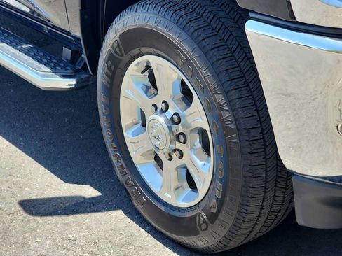 Used 2026 RAM 2500 Big Horn AWD/4WD image 12