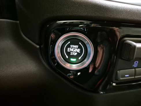 New 2026 Chevrolet Silverado 1500 LTZ w/ Technology Package image 17