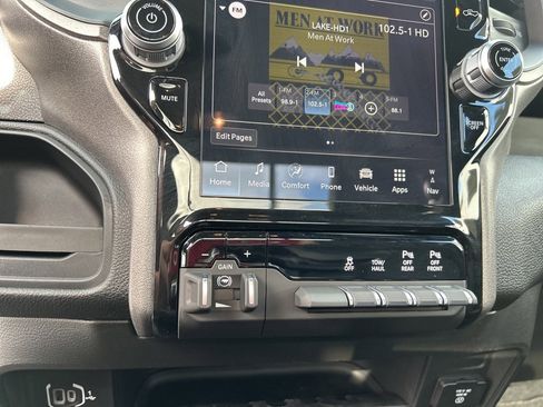 New 2026 RAM 2500 Tradesman image 19