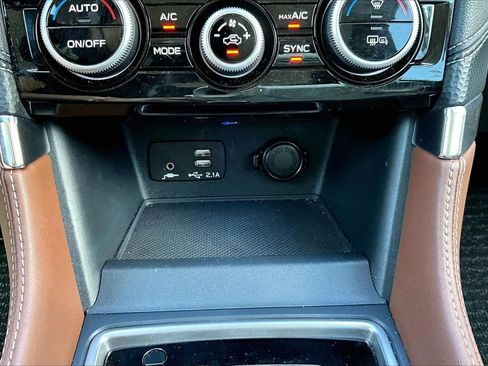 Used 2022 Subaru Forester Touring AWD/4WD image 18