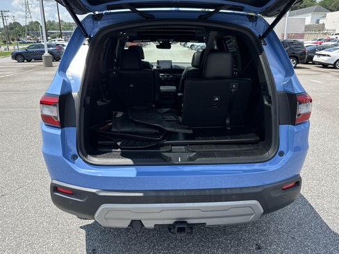 Used 2024 Honda Pilot TrailSport image 33