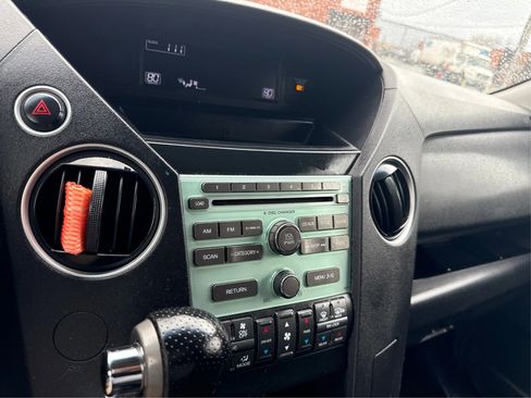 Used 2010 Honda Pilot EX image 16