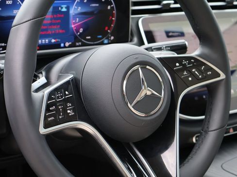 Certified 2026 Mercedes-Benz E 350 4MATIC Sedan image 20