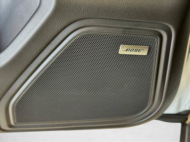 Certified 2026 Porsche Macan AWD/4WD image 12