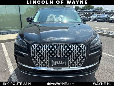 Certified 2024 Lincoln Corsair AWD w/ Equipment Group 101A image 11