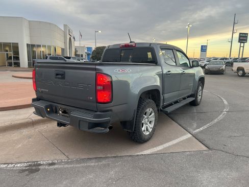 Used 2021 Chevrolet Colorado LT w/ LT Convenience Package image 5