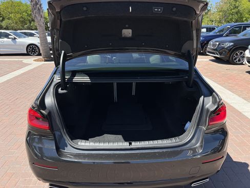 Used 2023 BMW 530i w/ Premium Package RWD image 32
