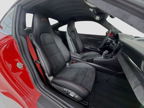 Used 2019 Porsche 911 GT3 image 31