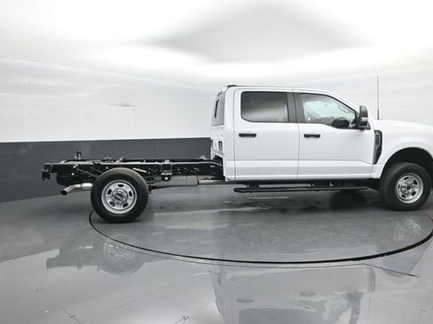 New 2026 Ford F350 XL image 8