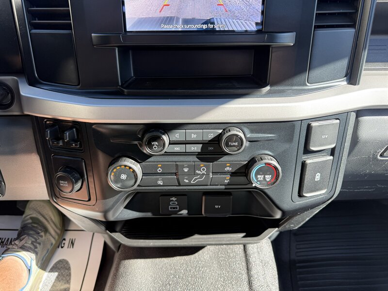 Used 2023 Ford F250 XL RWD image 8