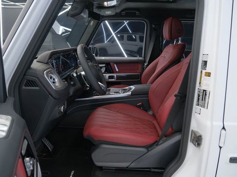 Used 2026 Mercedes-Benz G 63 AMG 4MATIC image 21