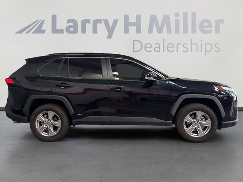 Certified 2023 Toyota RAV4 XLE image 6