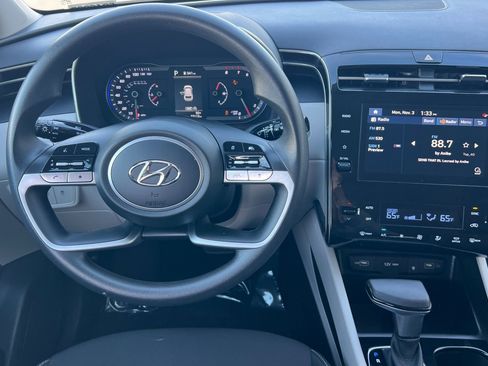 Used 2024 Hyundai Tucson SEL image 15