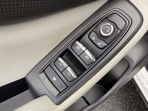 Used 2019 Subaru Forester Premium image 14