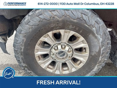 Used 2019 Ford F250 XLT w/ XLT Premium Package image 10