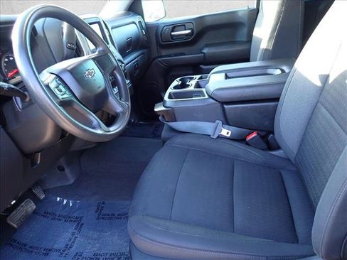 Used 2022 Chevrolet Silverado 1500 Custom Trail Boss AWD/4WD image 10
