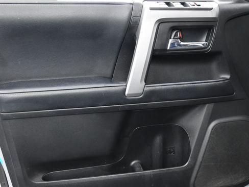 Used 2021 Toyota 4Runner SR5 Premium AWD/4WD image 11