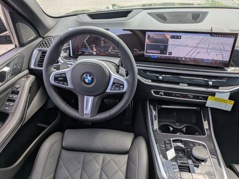 New 2026 BMW X5 xDrive40i w/ M Sport Package image 18