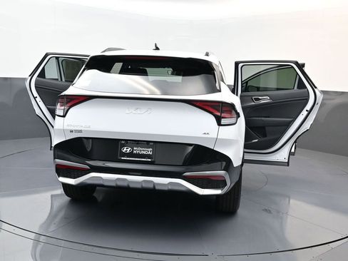 Used 2024 Kia Sportage SX image 30