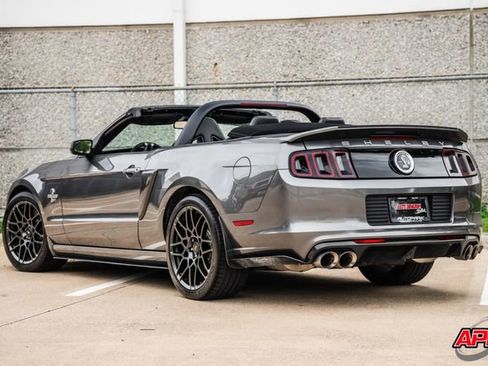 Used 2014 Ford Mustang Shelby GT500 w/ Equipment Group 821A RWD image 56