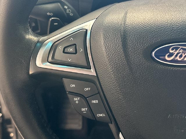 Used 2017 Ford Edge SEL w/ Equipment Group 201A FWD image 34
