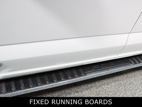 Used 2021 Ford F150 Lariat image 12