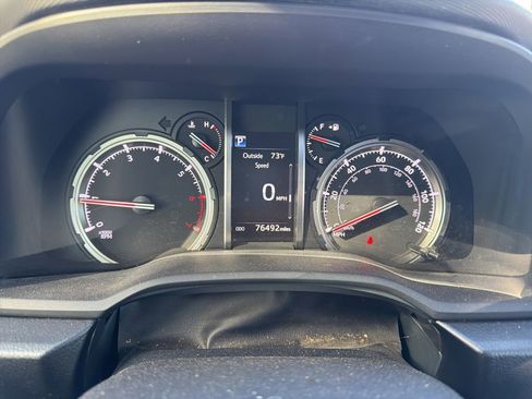 Used 2021 Toyota 4Runner Venture w/ Moonroof Package AWD/4WD image 13
