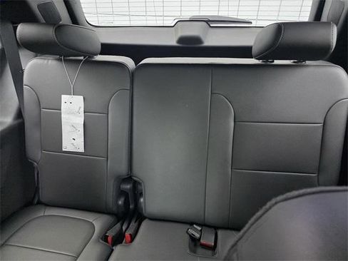 Certified 2023 Chevrolet Traverse Premier w/ LPO, Floor Liner Package image 13