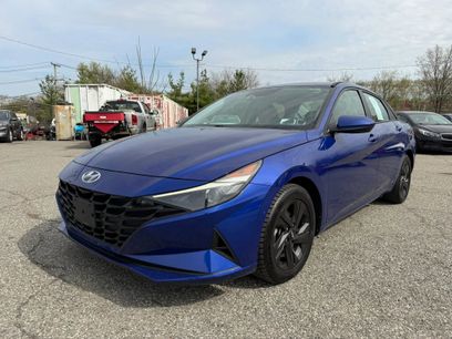 Used 2022 Hyundai Elantra SEL