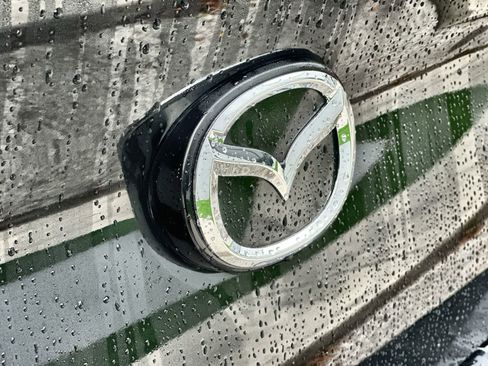 Used 2025 MAZDA MAZDA3 s image 16