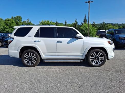 Certified 2024 Toyota 4Runner Limited AWD/4WD image 7