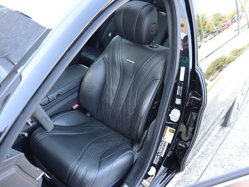 Used 2015 Mercedes-Benz S 63 AMG 4MATIC Sedan w/ Driver Assistance Package image 49