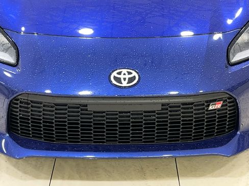 New 2025 Toyota GR86 Premium w/ ALL Weather Mat Package (TMS) image 4