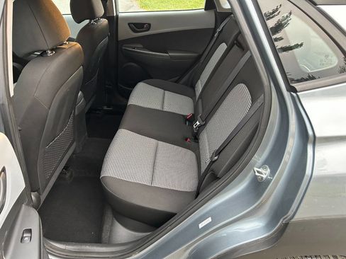 Used 2019 Hyundai Kona SE AWD/4WD image 14