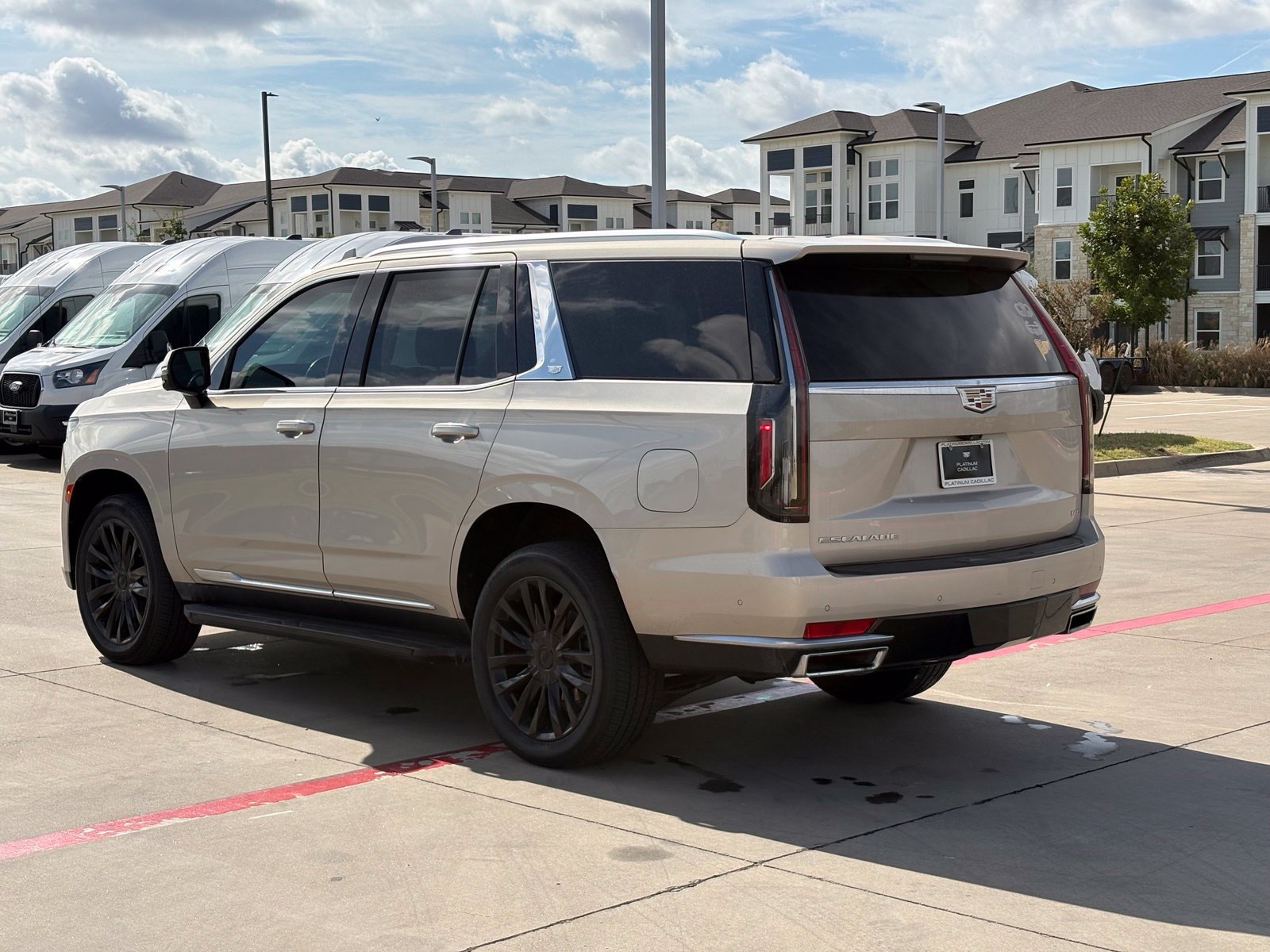 Certified 2023 Cadillac Escalade Premium Luxury AWD/4WD image 5