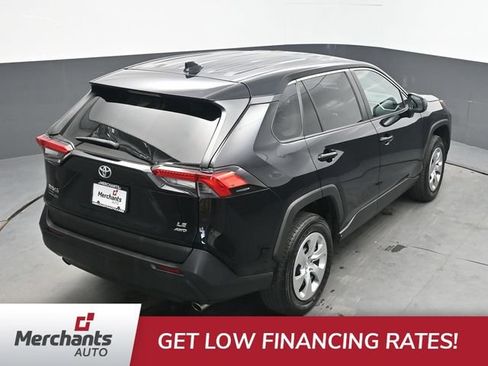 Used 2022 Toyota RAV4 LE w/ Carpet Mat Package (TMS) AWD/4WD image 38