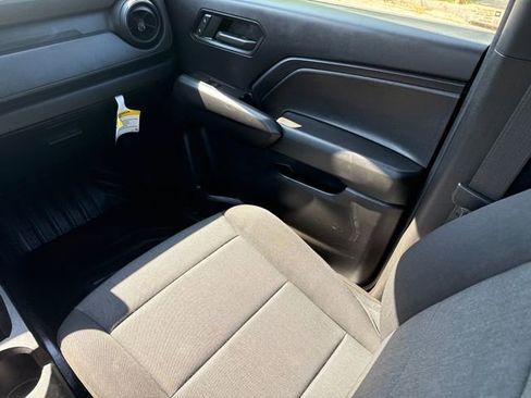 Used 2023 Chevrolet Colorado W/T image 15