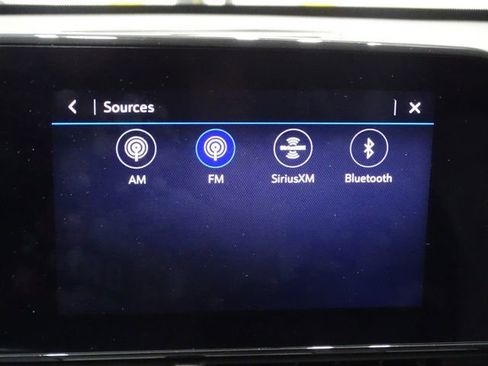 Used 2024 Chevrolet Trax LS image 31