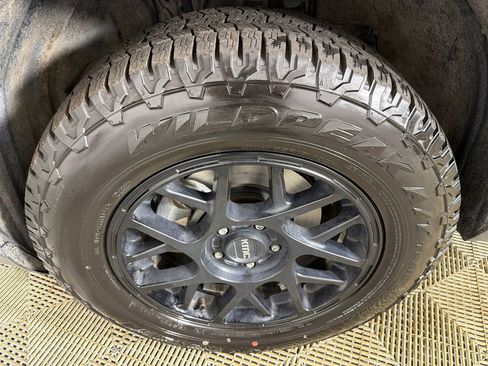 Used 2022 Toyota RAV4 XLE w/ Convenience Package image 12