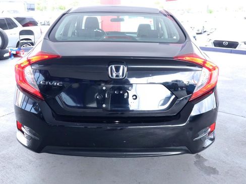 Used 2018 Honda Civic LX image 8