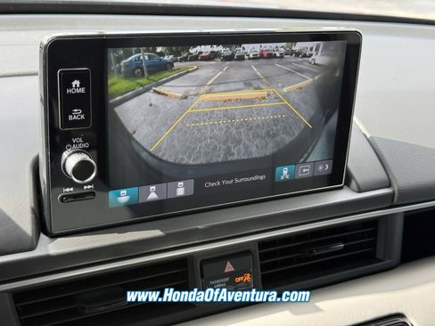 Certified 2025 Honda Pilot EX-L image 26