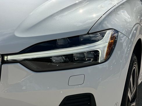 Used 2022 Volvo XC60 B5 Inscription w/ Advanced Package image 36