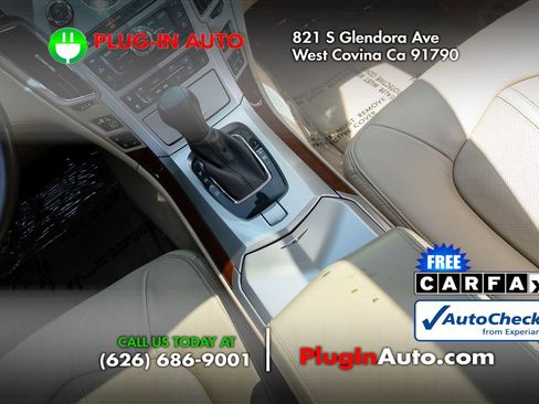 Used 2008 Cadillac CTS 3.6 w/ Luxury Level Two Package RWD image 15