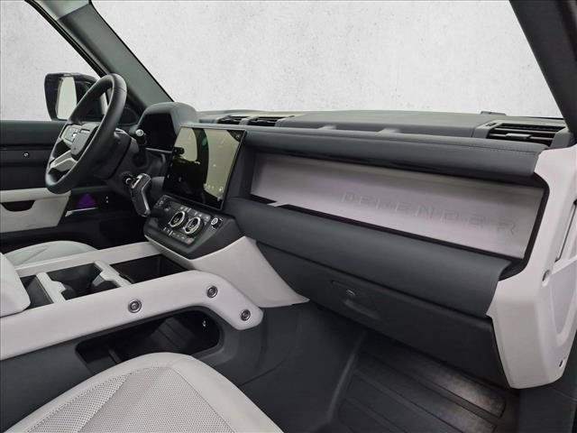 Certified 2026 Land Rover Defender 110 X-Dynamic SE AWD/4WD image 26