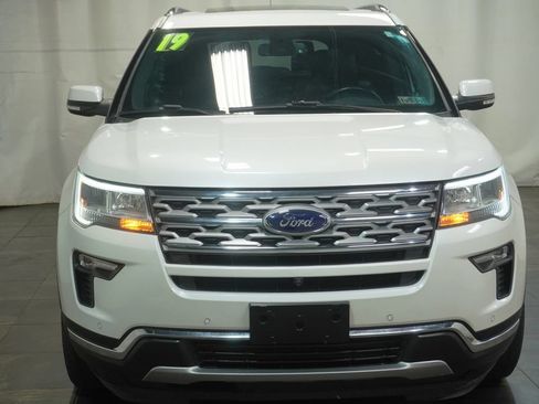 Used 2019 Ford Explorer Limited w/ Ford Safe & Smart Package AWD/4WD image 12